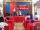 đại biểu tặng hoa.jpg - 